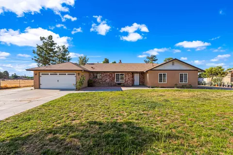 9227 Ave T 6 E, Littlerock, CA 93543