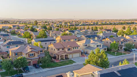 View/Area - 6043 Ryans Pl, Lancaster, CA 93536 photo 1 of 8