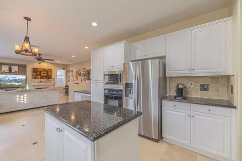 Kitchen - 6043 Ryans Pl, Lancaster, CA 93536 photo 3 of 3
