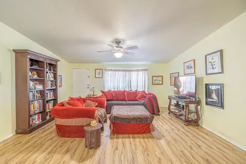 45465 25th St E #287, Lancaster, CA 93535 photo 3