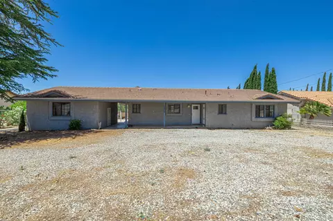 13215 Avenue W 11 E, Pearblossom, CA 93553