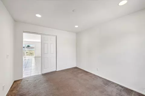 43320 Tali St, Lancaster, CA 93535 photo 8