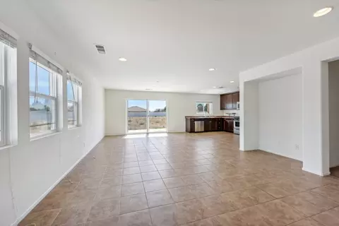 43320 Tali St, Lancaster, CA 93535 photo 7