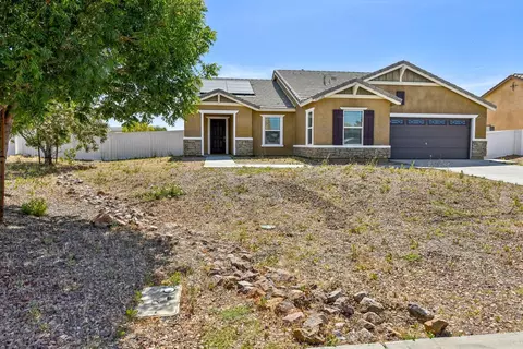 43320 Tali St, Lancaster, CA 93535 photo 3