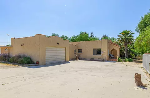 16062 Baker Canyon Rd, Santa Clarita, CA 91390