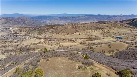 0 St Moritz Pl, Tehachapi, CA 93561 photo 10