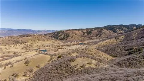 0 St Moritz Pl, Tehachapi, CA 93561 photo 2
