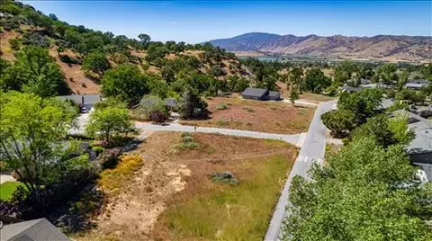 Basil Place, Tehachapi, CA 93561 photo 5