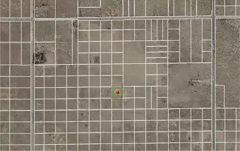 135 Th Cor 135 Ste Ave # J7, Lancaster, CA 93535