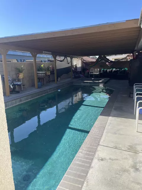 Exterior - 43913 Delgado Ct, Lancaster, CA 93535 photo 5 of 9