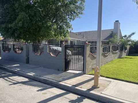 43913 Delgado Ct, Lancaster, CA 93535
