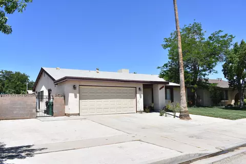 37931 29th St E, Palmdale, CA 93550 photo 4