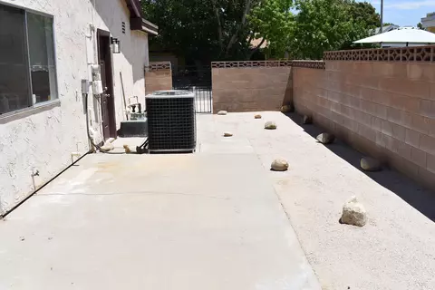 37931 29th St E, Palmdale, CA 93550 photo 32
