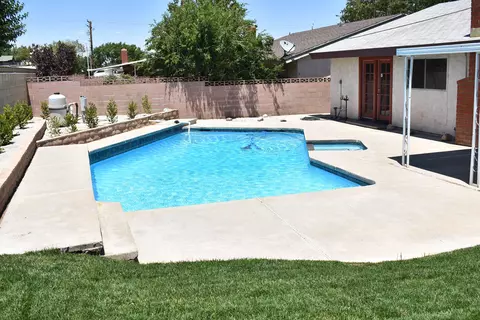37931 29th St E, Palmdale, CA 93550 photo 10