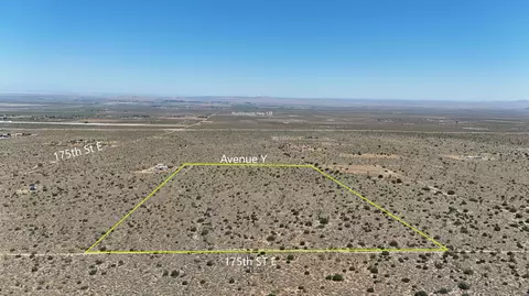 Vac Vic Avenue Y, Llano, CA 93544