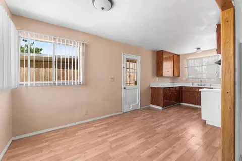 44933 Andale Ave, Lancaster, CA 93535 photo 9