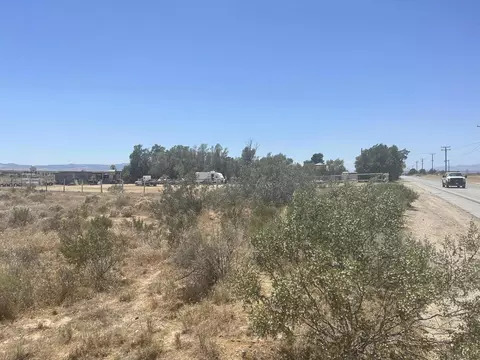Rosamond Blvd, Mojave, CA 93501 photo 9