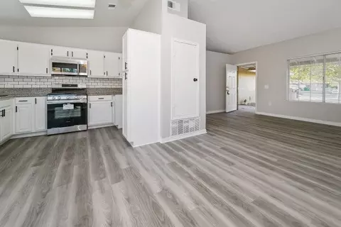 45304 Century Cir, Lancaster, CA 93534 photo 5