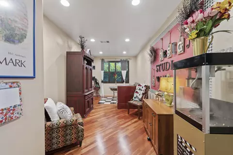 Entry Way - 37809 Nova Ave, Palmdale, CA 93552 photo 3 of 7