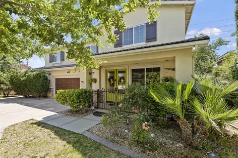 Exterior - 37809 Nova Ave, Palmdale, CA 93552 photo 2 of 14