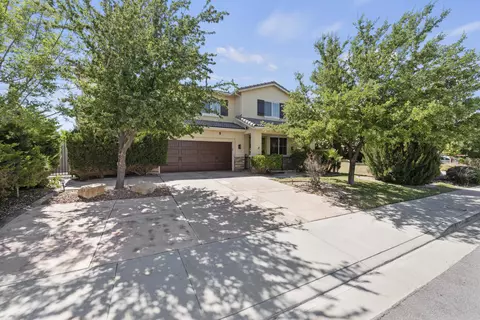 Exterior - 37809 Nova Ave, Palmdale, CA 93552 photo 10 of 14