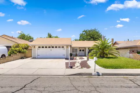 43105 Lemonwood Dr, Lancaster, CA 93536