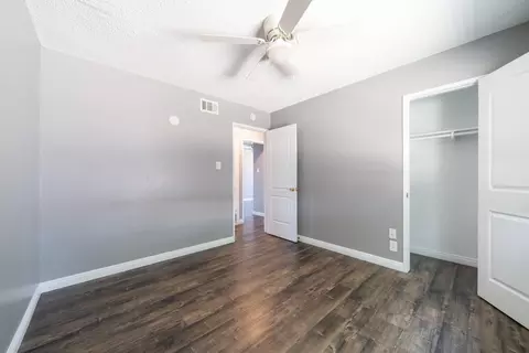 Bedroom - 45309 Andale Ave, Lancaster, CA 93535 photo 3 of 7
