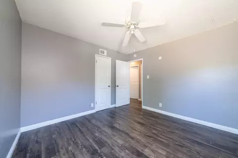Bedroom - 45309 Andale Ave, Lancaster, CA 93535 photo 7 of 7