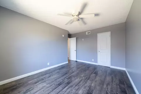 Bedroom - 45309 Andale Ave, Lancaster, CA 93535 photo 4 of 7