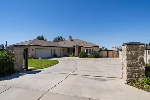 5815 Ave M 2 W, Lancaster, CA 93536