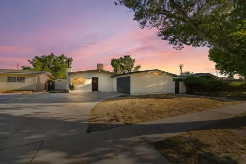 1016 Valiant St, Lancaster, CA 93534
