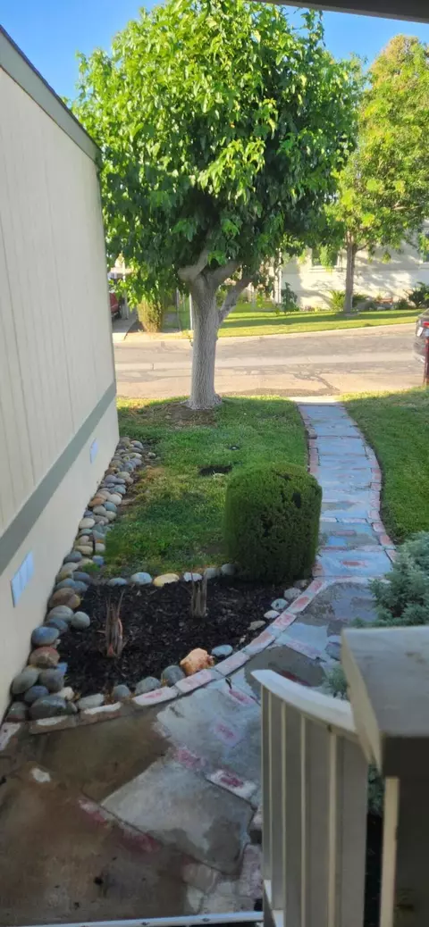 2113 Windcurrent Dr #132, Rosamond, CA 93560 photo 17