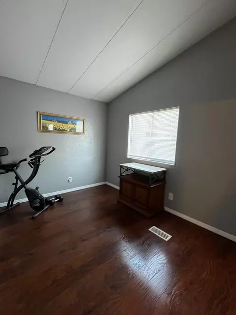 2113 Windcurrent Dr #132, Rosamond, CA 93560 photo 11