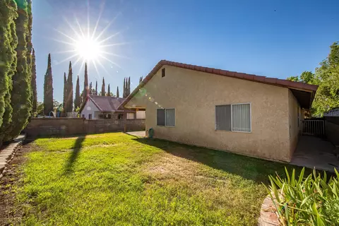 3350 J-2 W, Lancaster, CA 93536 photo 33