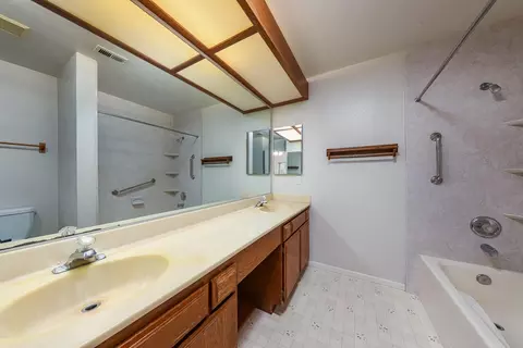 3350 J-2 W, Lancaster, CA 93536 photo 28