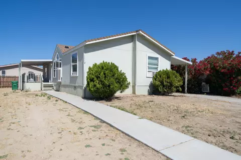 45465 25th Street East St E #155, Lancaster, CA 93535