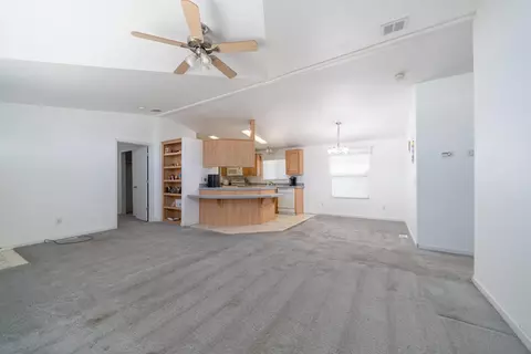 45465 25th Street East St E #155, Lancaster, CA 93535 photo 6