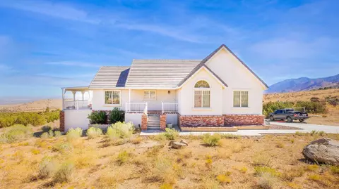 11021 Juniper Hills Rd, Littlerock, CA 93543