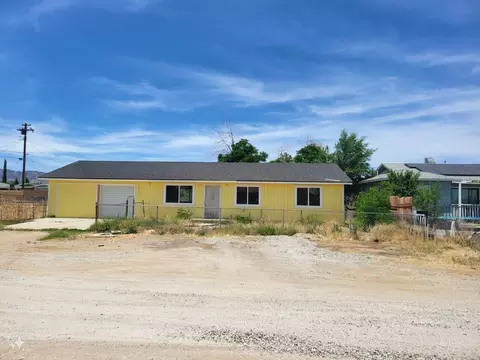 38605 16th St E, Palmdale, CA 93550