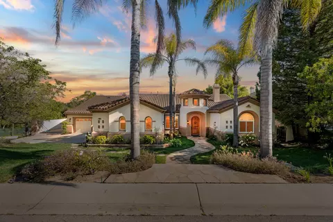 7182 Camino Las Ramblas, Camarillo, CA 93012
