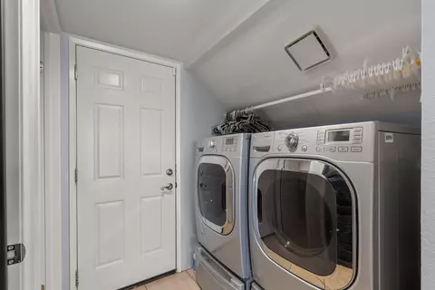 Other - 3335 Rollingridge Ave, Palmdale, CA 93550 photo 6 of 9