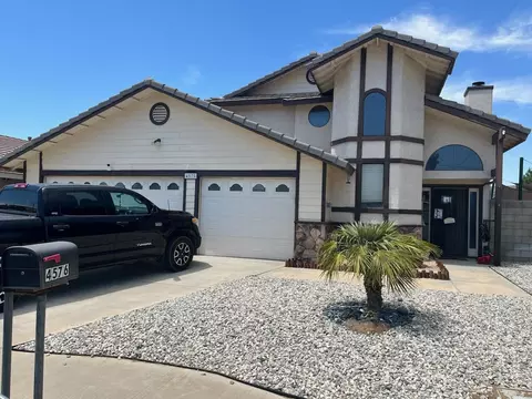 4575 Avenue L10 W, Quartz Hill, CA 93536