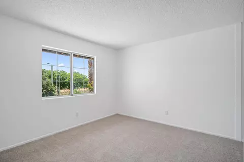 43810 5th St E, Lancaster, CA 93535 photo 20