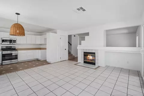 43810 5th St E, Lancaster, CA 93535 photo 7