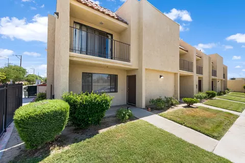 44200 Kingtree Ave W UNIT 1, Lancaster, CA 93534