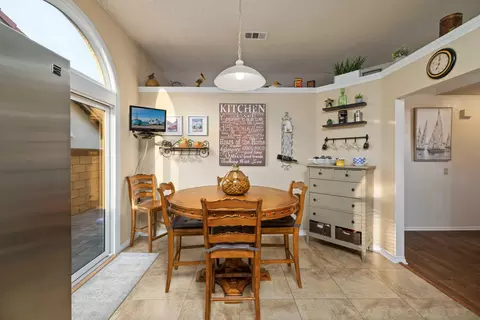43110 11th St E, Lancaster, CA 93535 photo 9