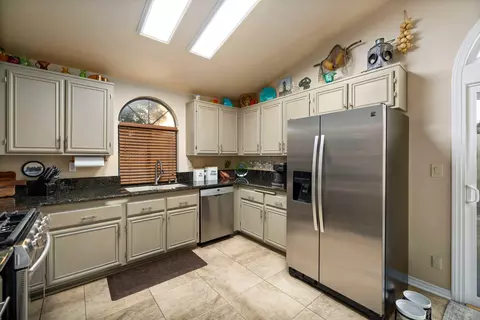 43110 11th St E, Lancaster, CA 93535 photo 12