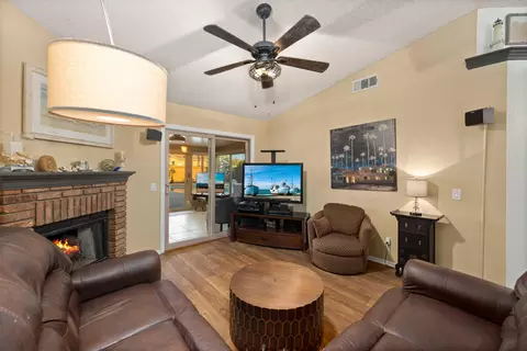 43110 11th St E, Lancaster, CA 93535 photo 8