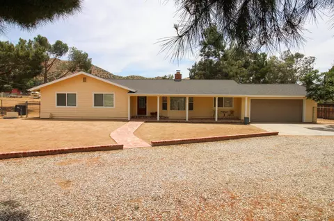 2630 Trails End Rd, Acton, CA 93510