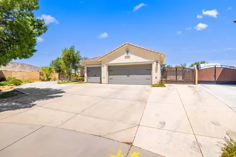6656 Lime Rd, Lancaster, CA 93536 photo 2